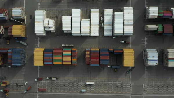 В январе в автомобильном пункте пропуска «Забайкальск» проконтролировано более 450 тонн импортной продукции животного происхождения из Китая